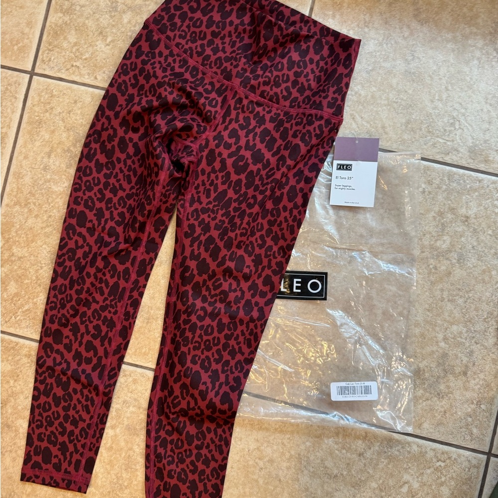 NWT Fleo El Toro Red and Black Leggings